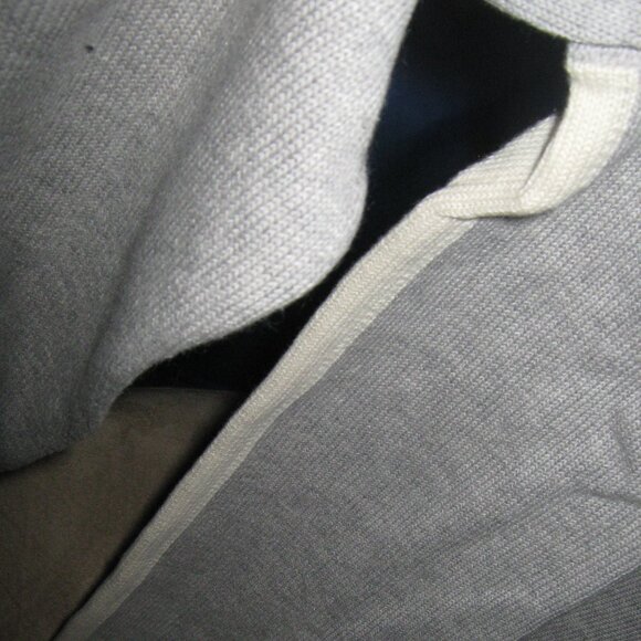 NWT Charter Club XXL Gray and Cream Dog Sweater - Picture 3 of 6